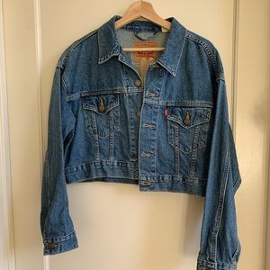 Levi’s cropped jean jacket